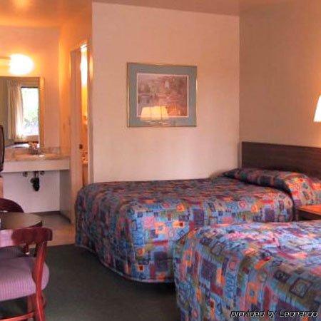 Kelseyville Motel Номер фото